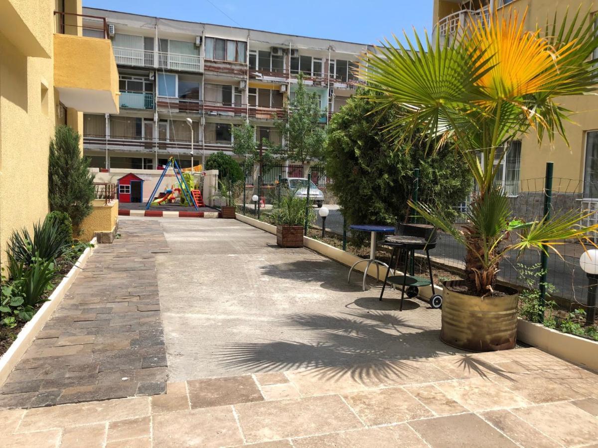Apartment Complex Sands Sunny Beach