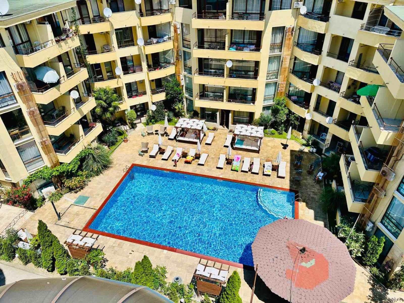 Apartment Complex Sands