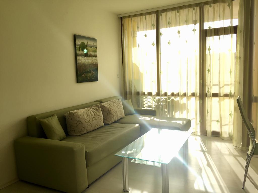 Complex Sands Apartment